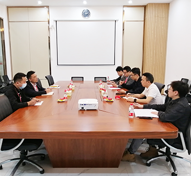 寮步鎮(zhèn)經(jīng)濟(jì)發(fā)展局副局長黃建雄一行來司走訪